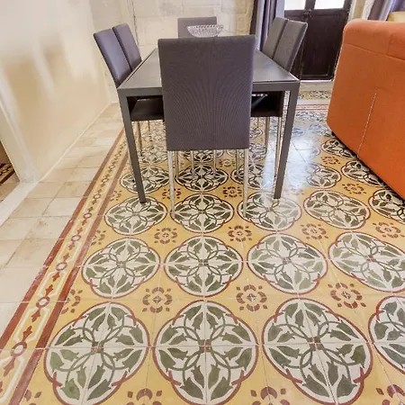 Vlt214- 2 Bedroom Townhouse Holiday home