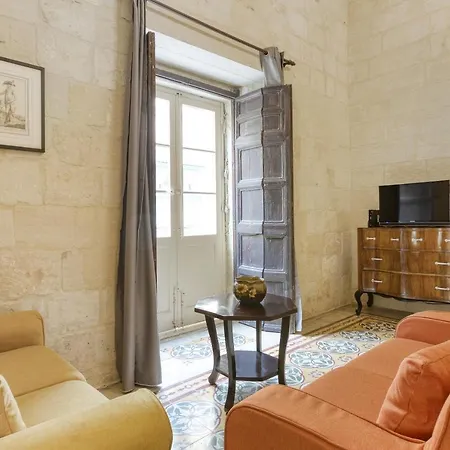 Vlt214- 2 Bedroom Townhouse Holiday home
